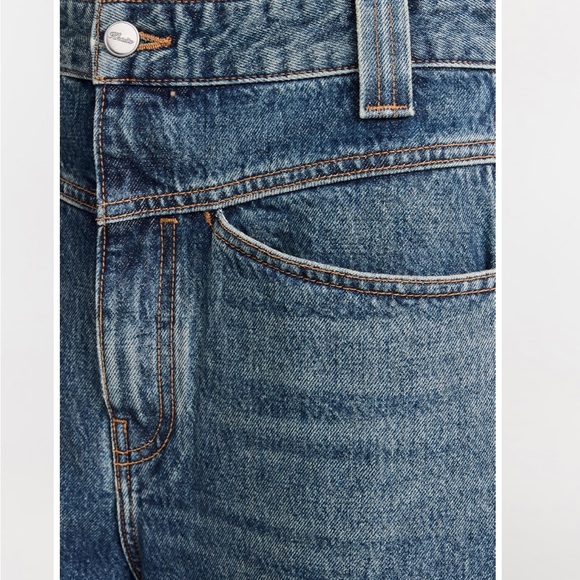 NWT KHAITE Preen Wide Barrel Leg in Dark Wash - Picture 2 of 7